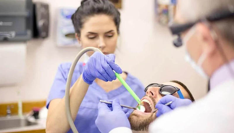 du học nghề đức ngành trợ lý nha khoa