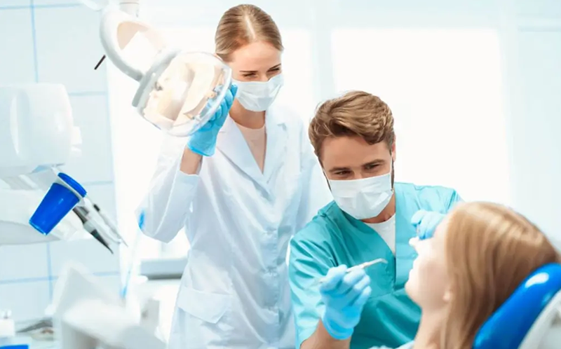 du học nghề đức ngành trợ lý nha khoa